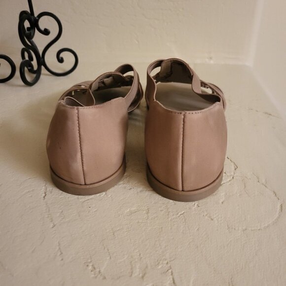 Eileen Fisher Tan Leather Strappy Rato Sandals size 5.5 NWOB - Picture 2 of 7